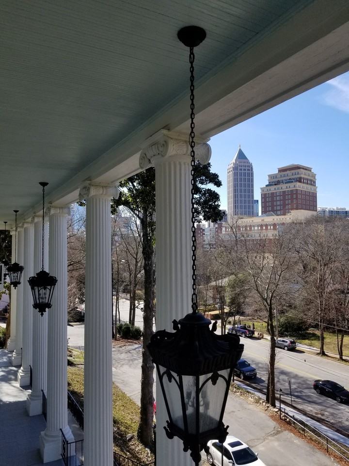 149 Peachtree Cir Ne #34 - Photo 2 of 39