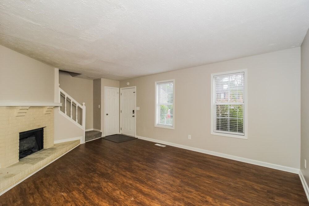 796 Joseph Club Dr Sw - Photo 7 of 20