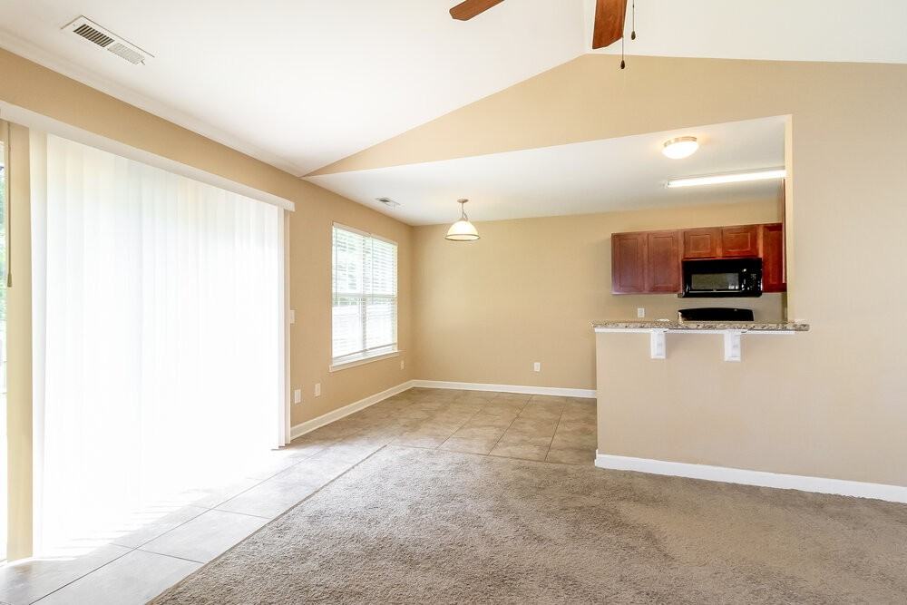 110 Konnoak Village Cir - Photo 6 of 25