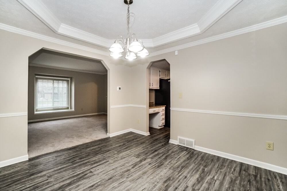 11582 Eddington Ave - Photo 7 of 17