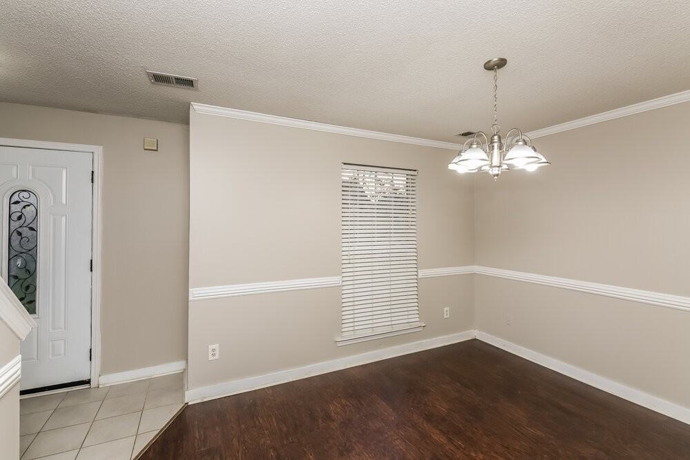 11626 Mahogany Dr - Photo 6 of 17