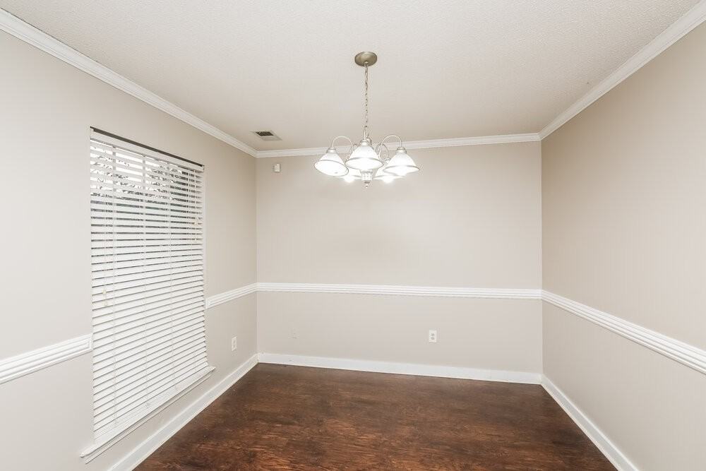 11626 Mahogany Dr - Photo 7 of 17