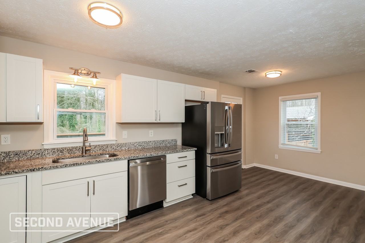 958 Ellison Ct - Photo 7 of 29