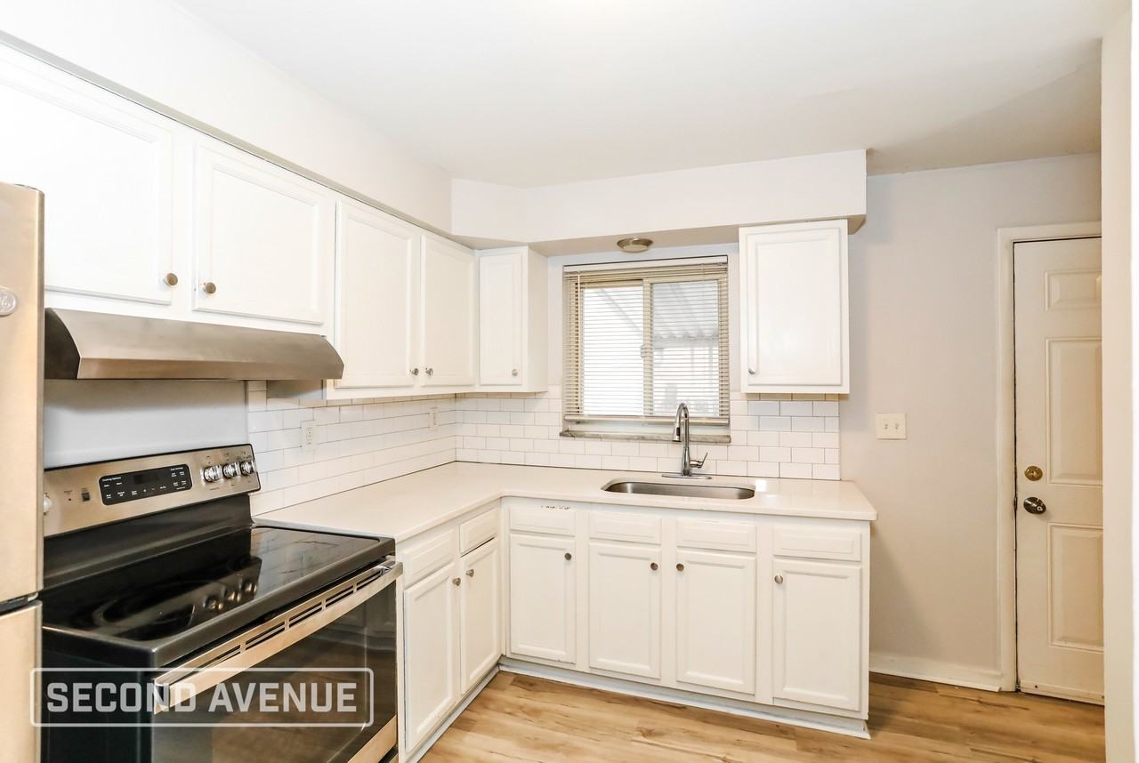 4656 Linda Dr - Photo 6 of 27