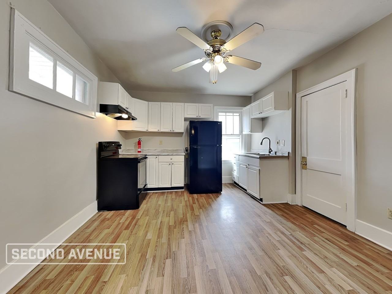 1620 Minion Ave - Photo 5 of 21