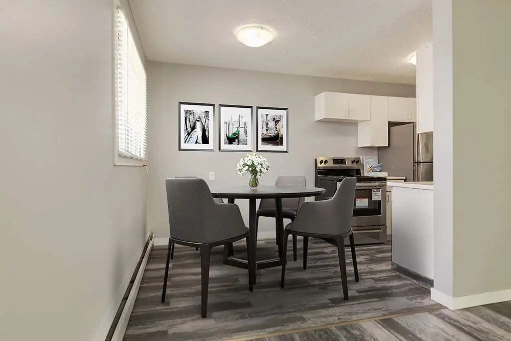 Lenita Manor - Photo 3 of 22