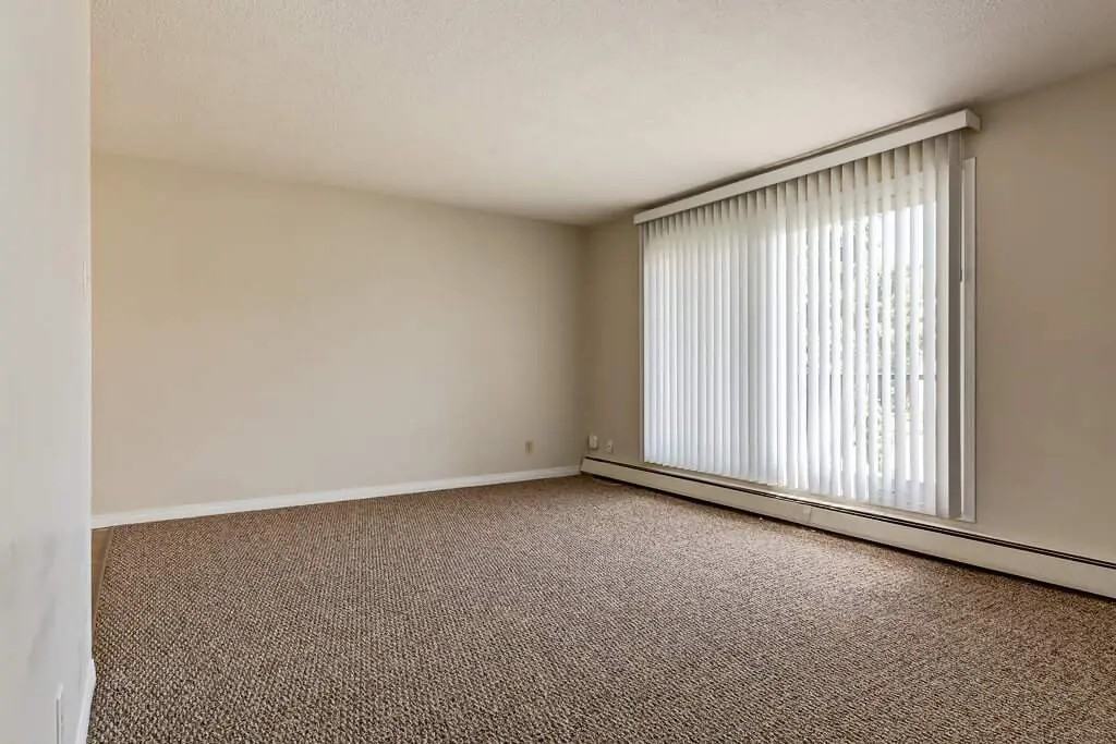 Parklane Gardens - Photo 6 of 25