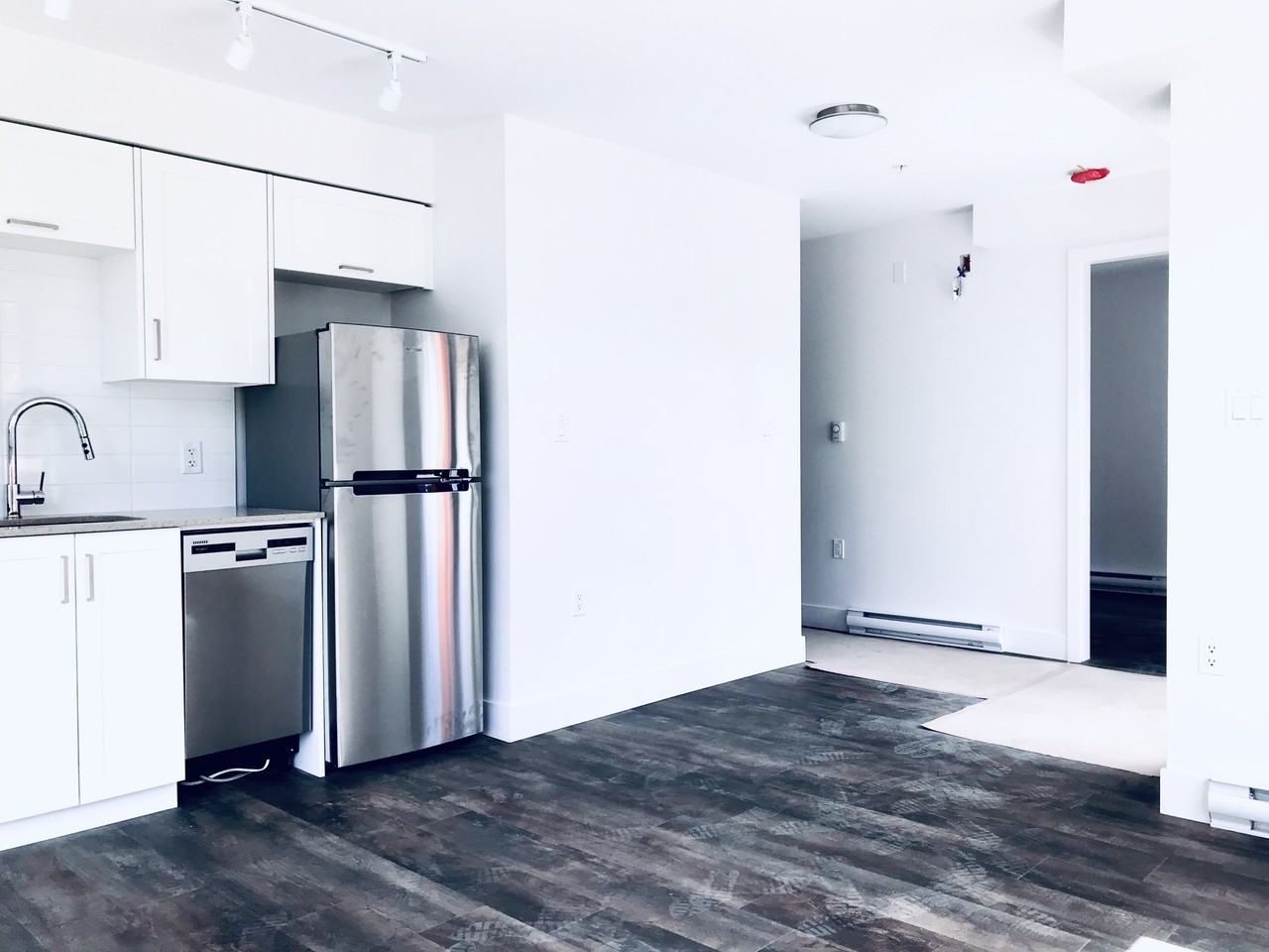 Luci's Place - Photo 3 of 13