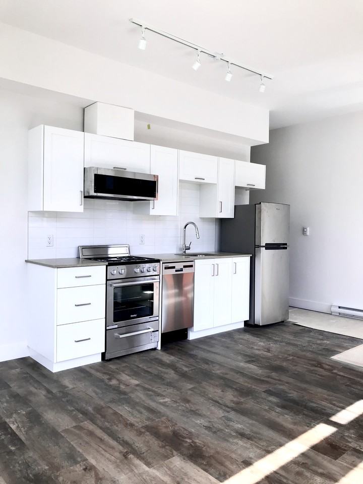 Luci's Place - Photo 7 of 13