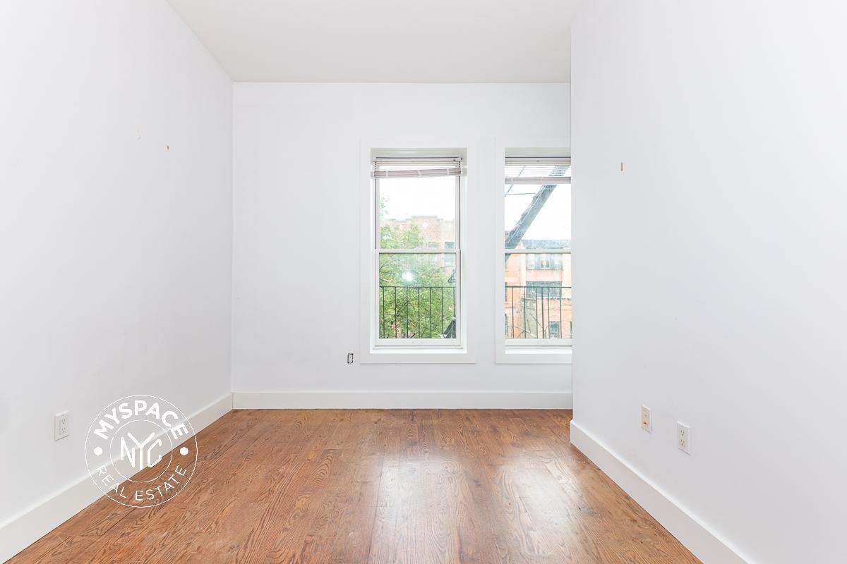 1072 Bergen St #3B - Photo 7 of 13