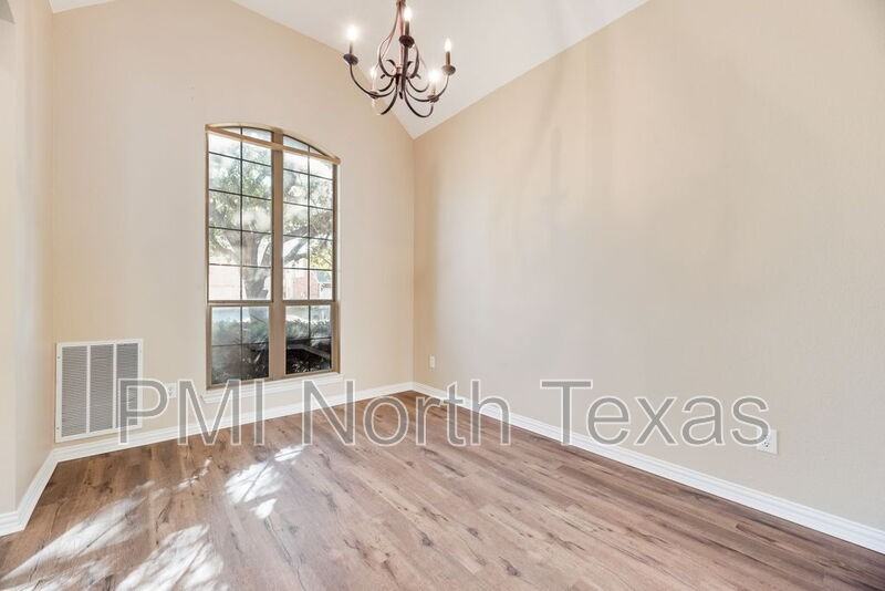 2673 Pine Trail Dr - Photo 7 of 23