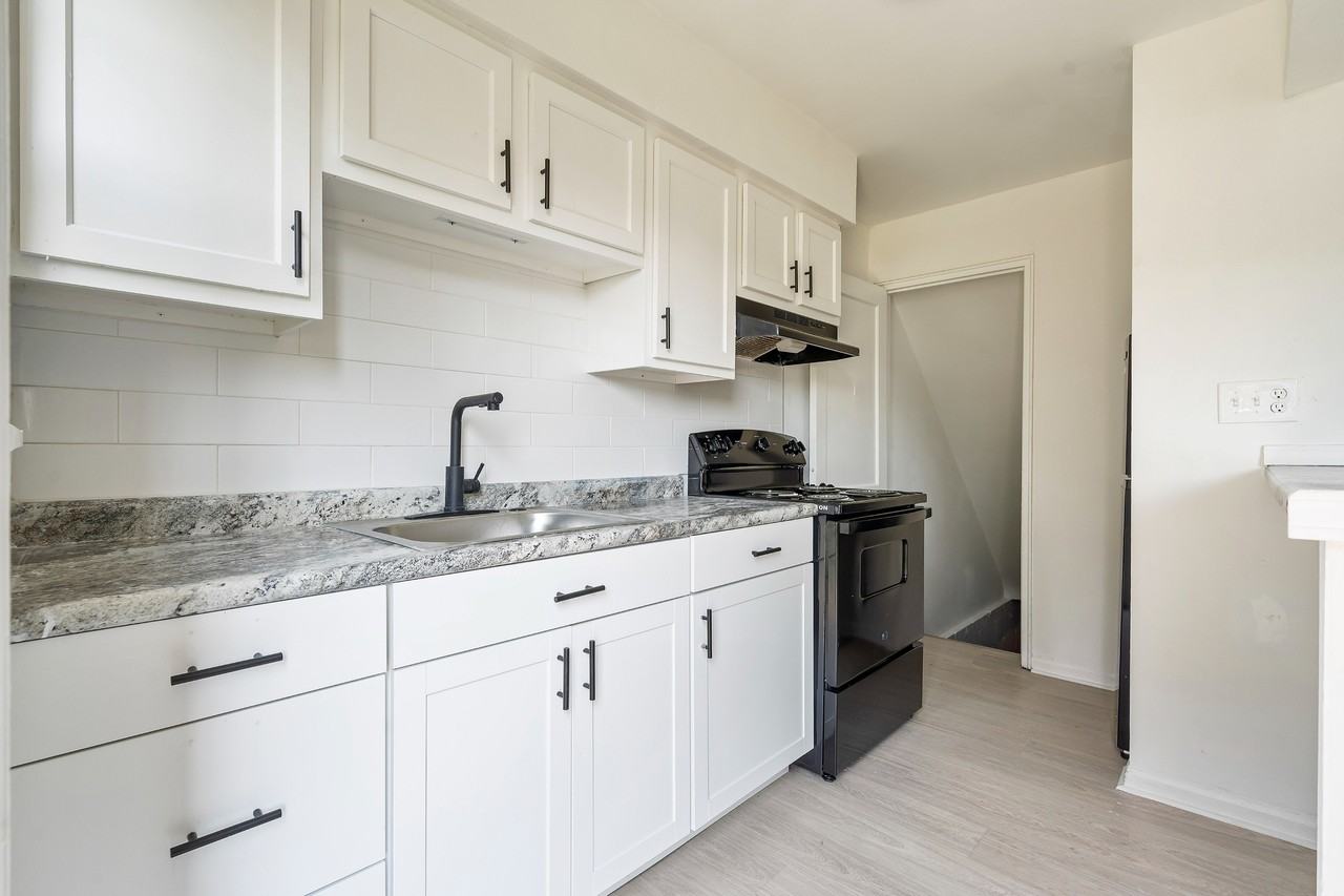 Townhomes at Bexley - Photo 3 of 10