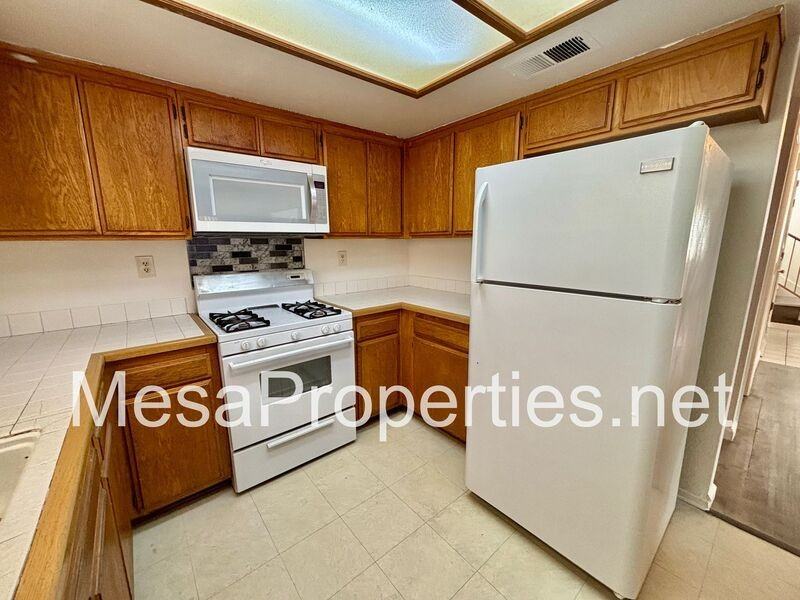 1584 Sycamore Ln - Photo 6 of 28