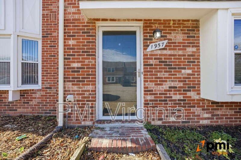 1957 Darnell Dr - Photo 2 of 30