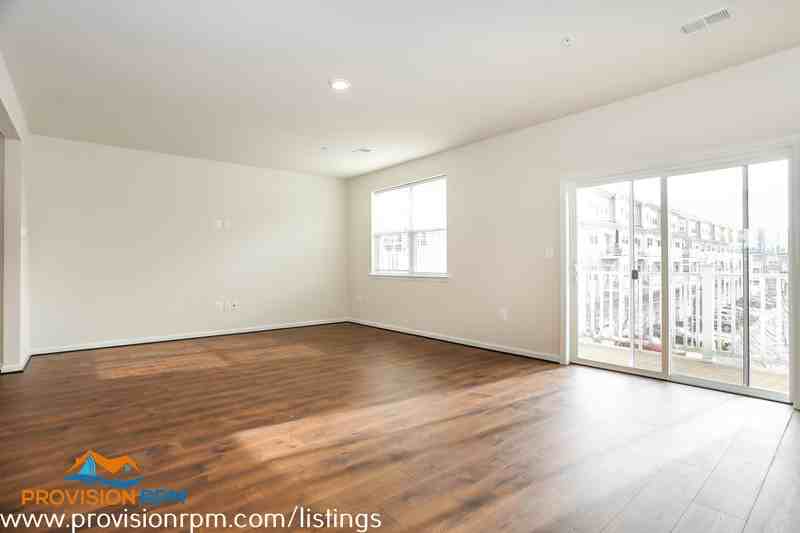 1302 Amber Creek Rd - Photo 7 of 33