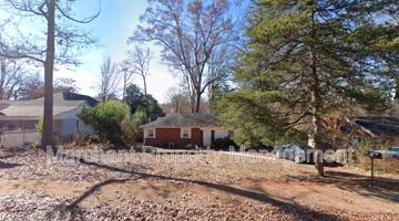 featured image of 13 Brookforest Dr