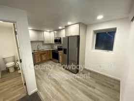 1710 1/2 Walsh Ct - Photo 1 of 1