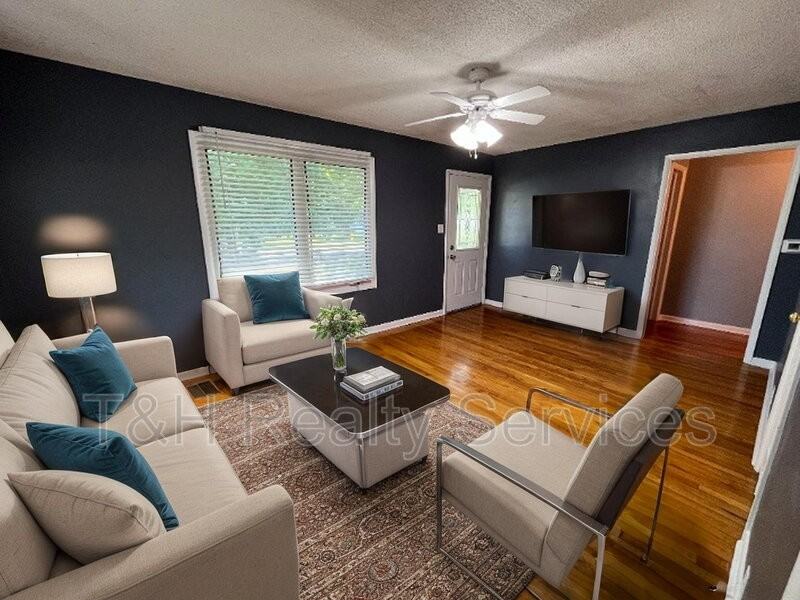 8918 Birch St - Photo 6 of 27