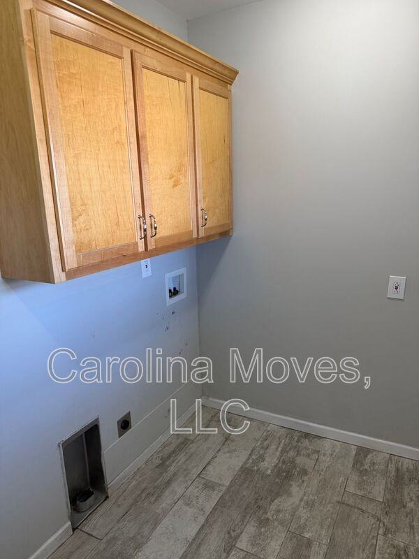 105 Bismark Dr - Photo 7 of 20