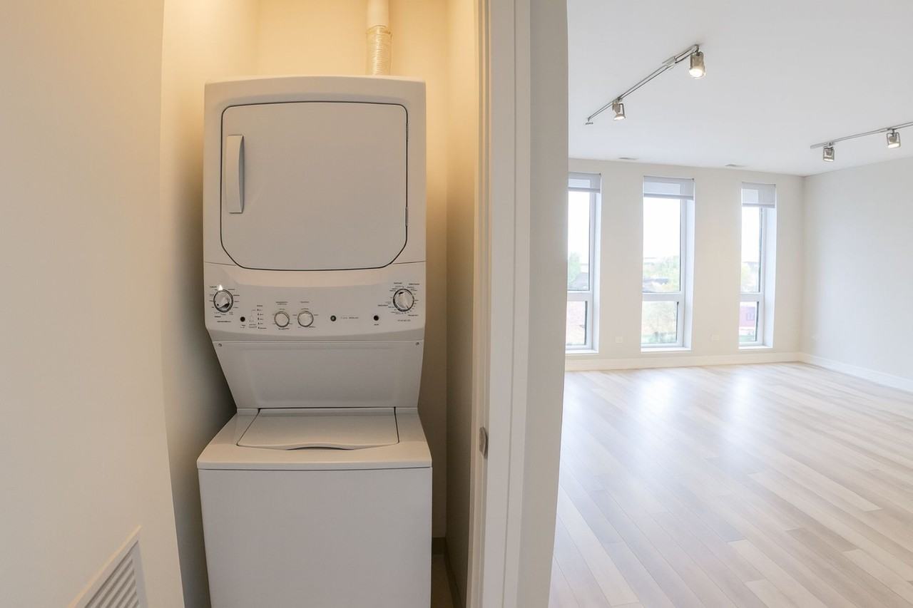 Talman & North Ave #502 - Photo 5 of 19