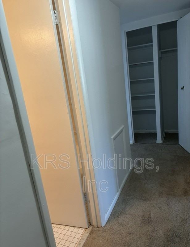 806 Crenshaw Rd #432 - Photo 2 of 33