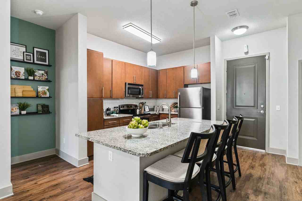 Circa at Fishhawk Ranch - Photo 5 of 29