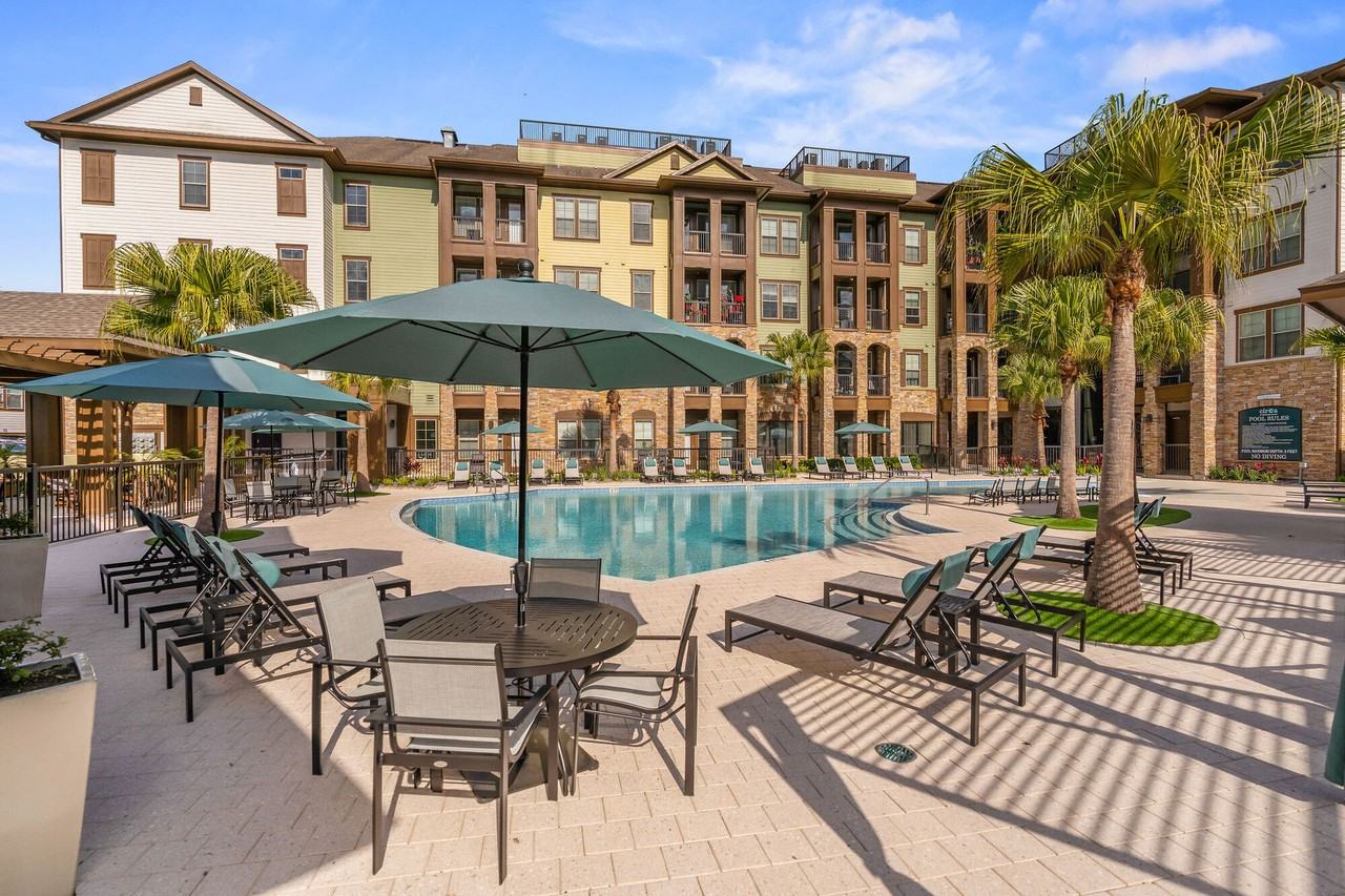 Circa at Fishhawk Ranch - Photo 5 of 33