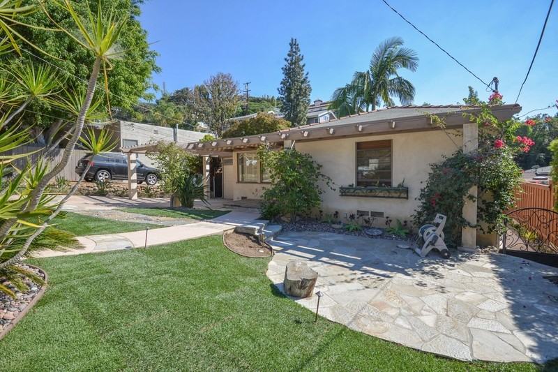 1519 Glenwood Dr - Photo 3 of 22