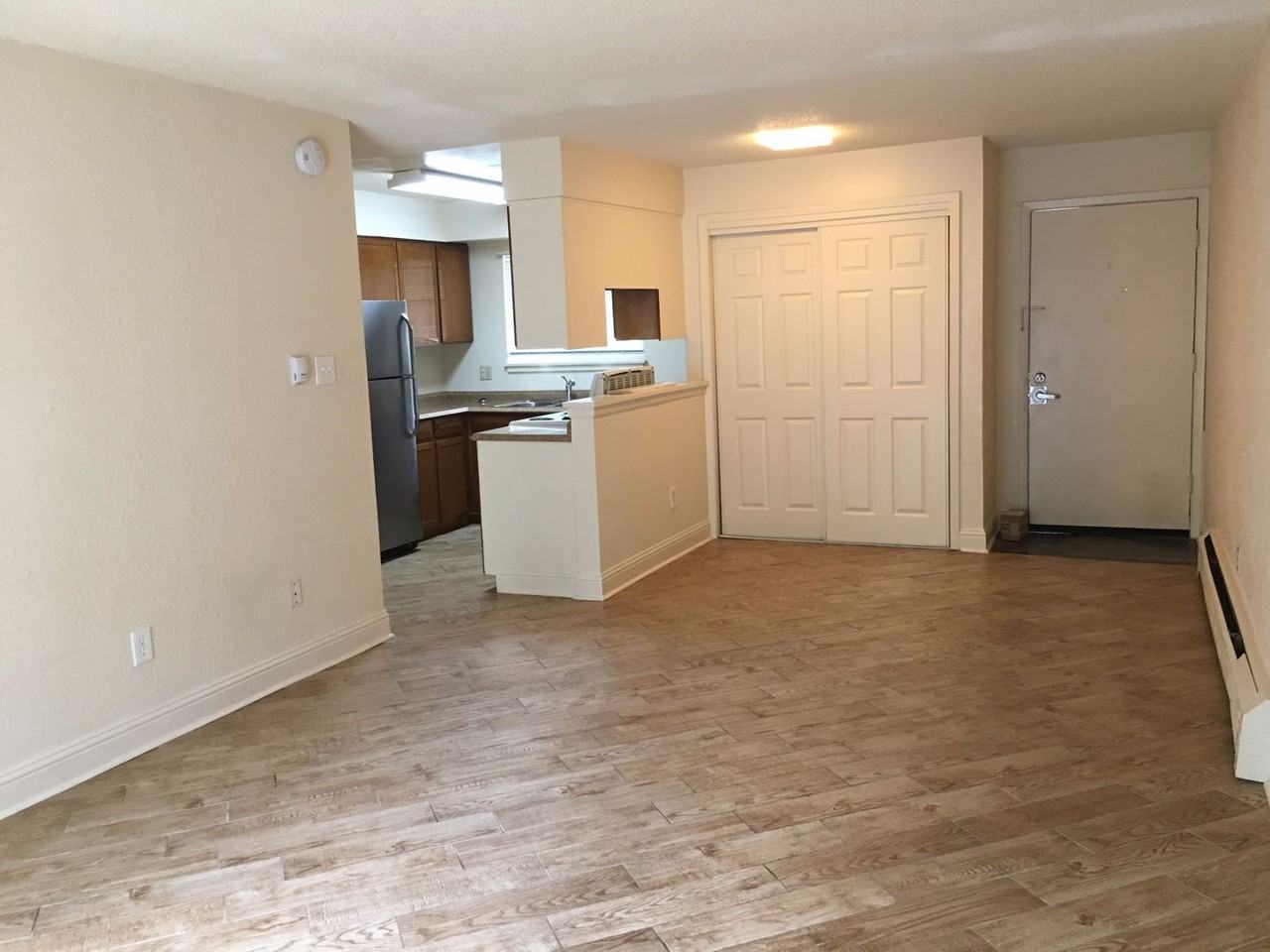 1301 30th St. - Photo 2 of 23