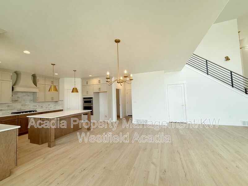 1426 N Osprey Way - Photo 4 of 21