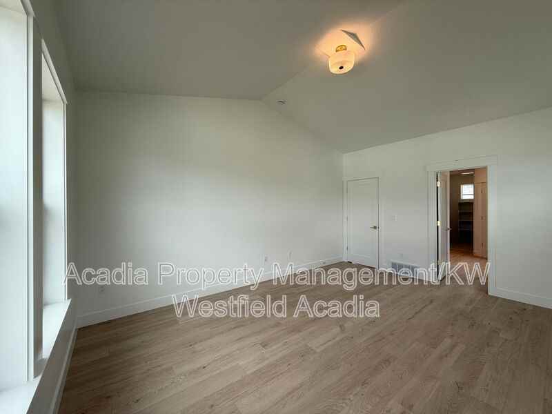 1426 N Osprey Way - Photo 7 of 21