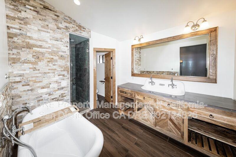 1347 Heritage Ct - Photo 4 of 15