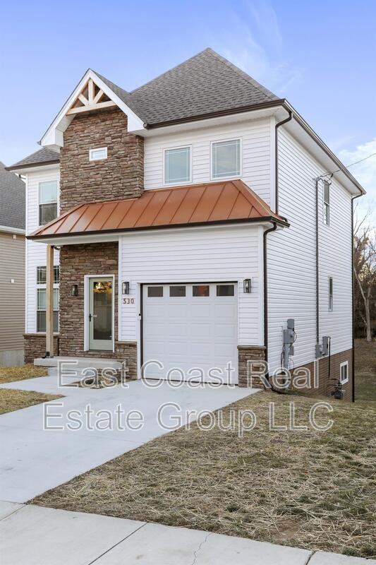 530 N 3rd St - Photo 5 of 47