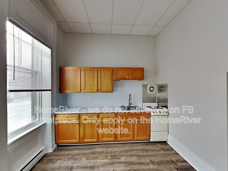 118 S Hanover St #2 - Photo 4 of 14