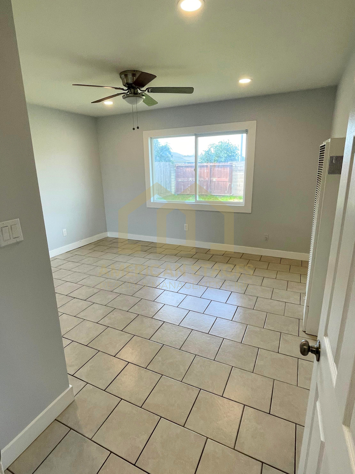 819 North O Street - Photo 4 of 16