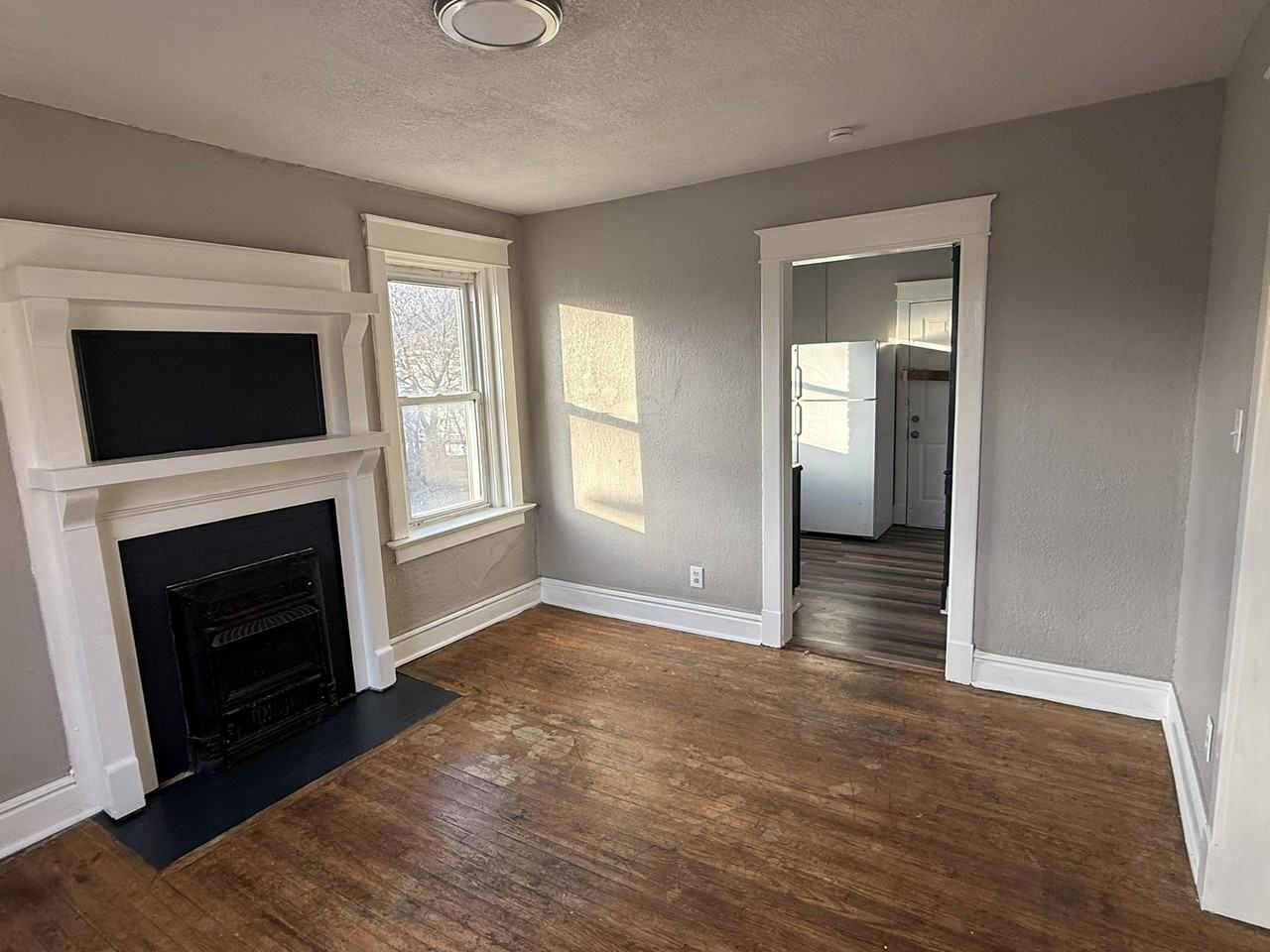 1700 East 36th Street - Photo 6 of 16