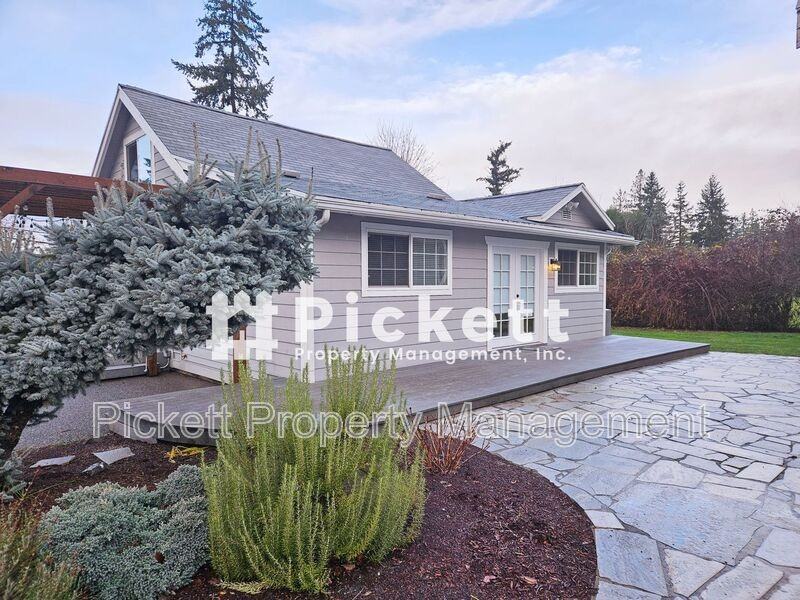 9062 Tracyton Blvd Nw - Photo 4 of 34