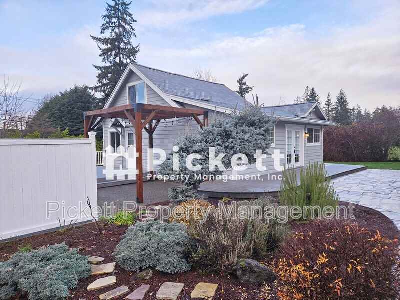 9062 Tracyton Blvd Nw - Photo 5 of 34