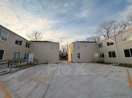 featured image of 117-121 S Byers Apartments