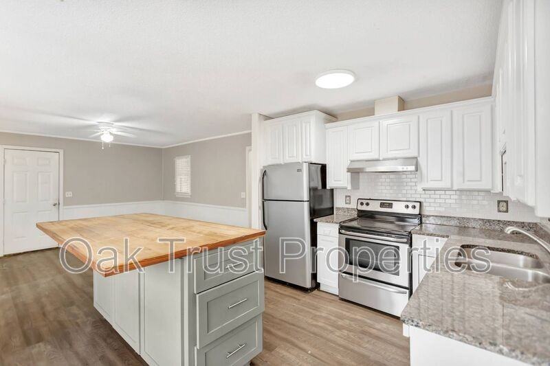 2492 Pintail Dr - Photo 4 of 23