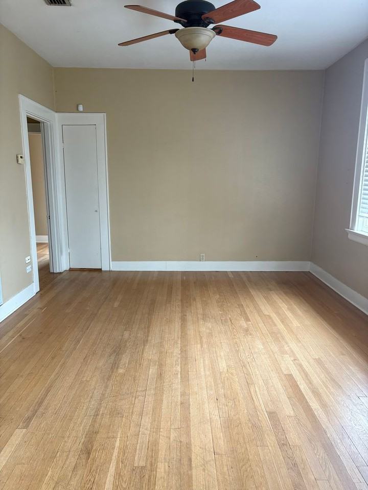 3633 Line Ave - Photo 6 of 7