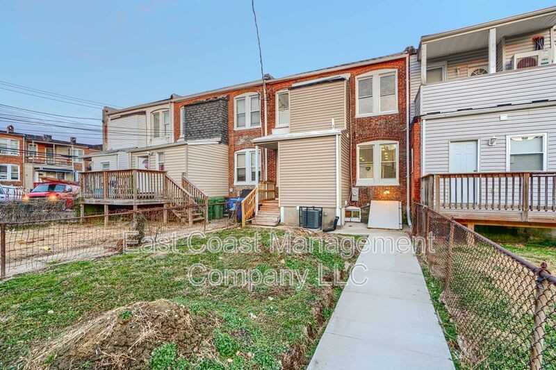 518 Normandy Ave - Photo 7 of 43