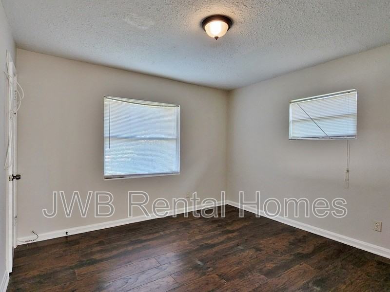 4434 Rainer Rd - Photo 5 of 9