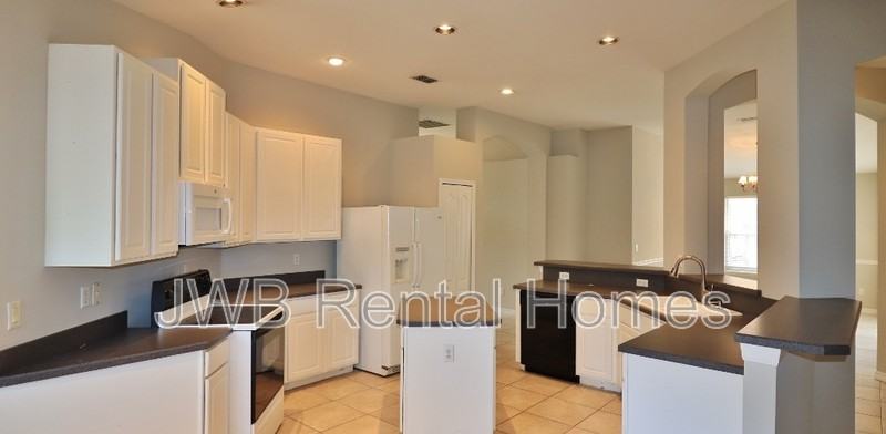 1117 Ajuga Ct - Photo 5 of 30