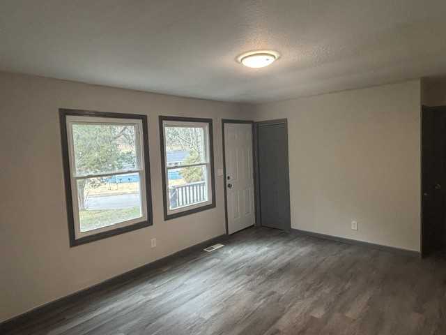 131 Lawton Road - Photo 3 of 22