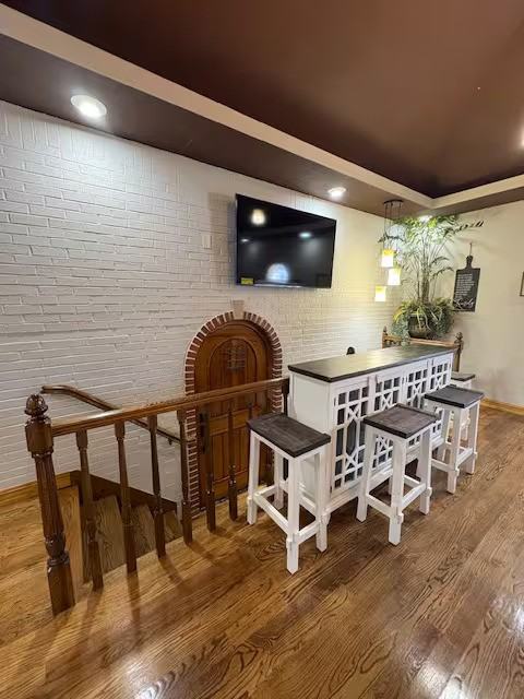 335 North Peachtree Ave - Photo 3 of 9