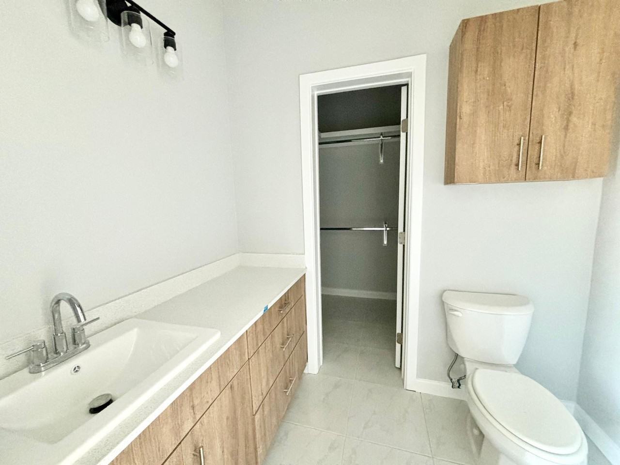 1503 West Saint Francis Avenue - Photo 6 of 20