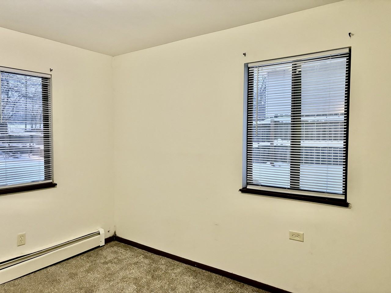 530 136th Ave - Photo 7 of 10