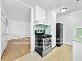 featured image of 2957 Howe Ave #9