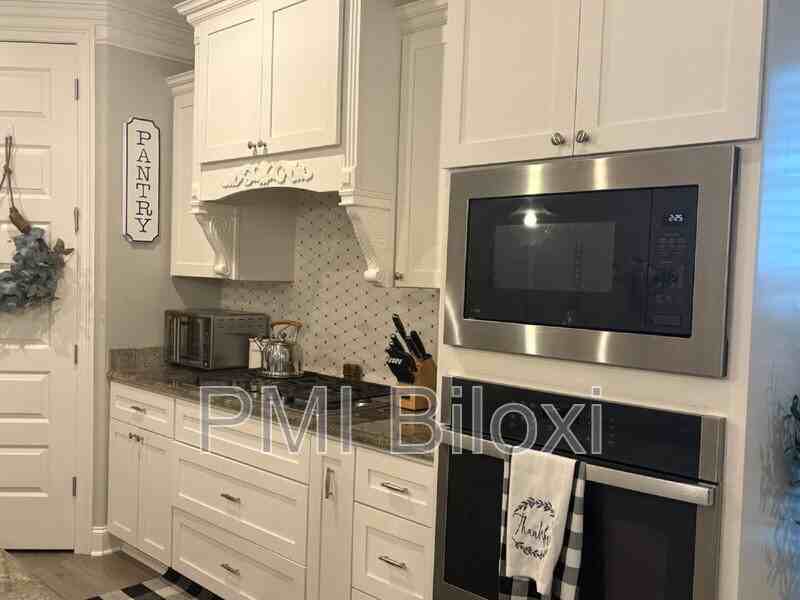 211 Madison Place Dr - Photo 2 of 8